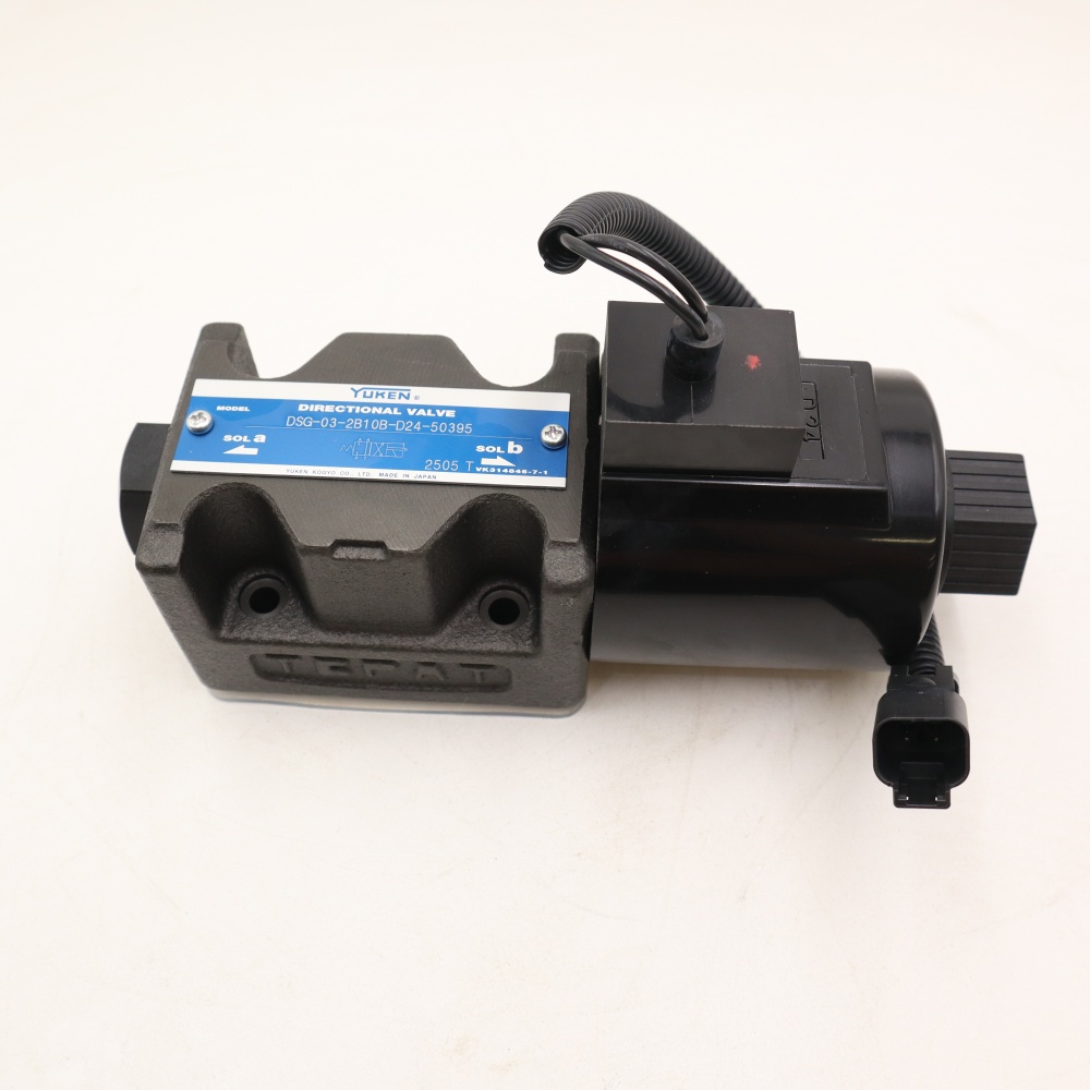 Dump trucks Parking Brake Valve 561-43-8A881