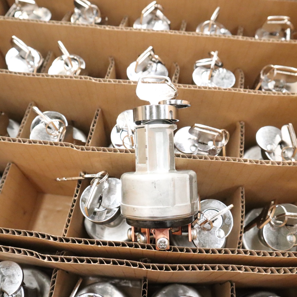 Bulldozer Excavator Starting Switch & Key 08086-50000 0808650000 for Komatsu PC240 PC300 PC350